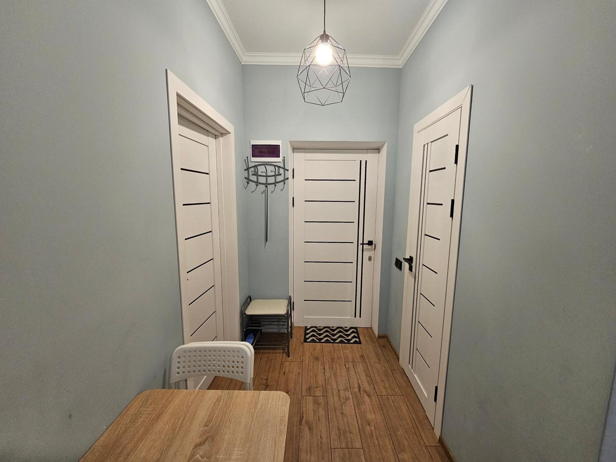 All New And Cozy Apartment In The Silence Center 키시나우 외부 사진